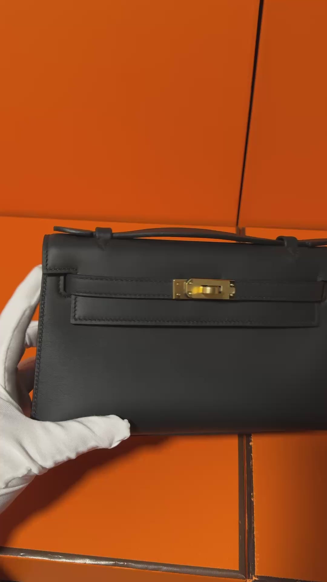 Kelly Pochette