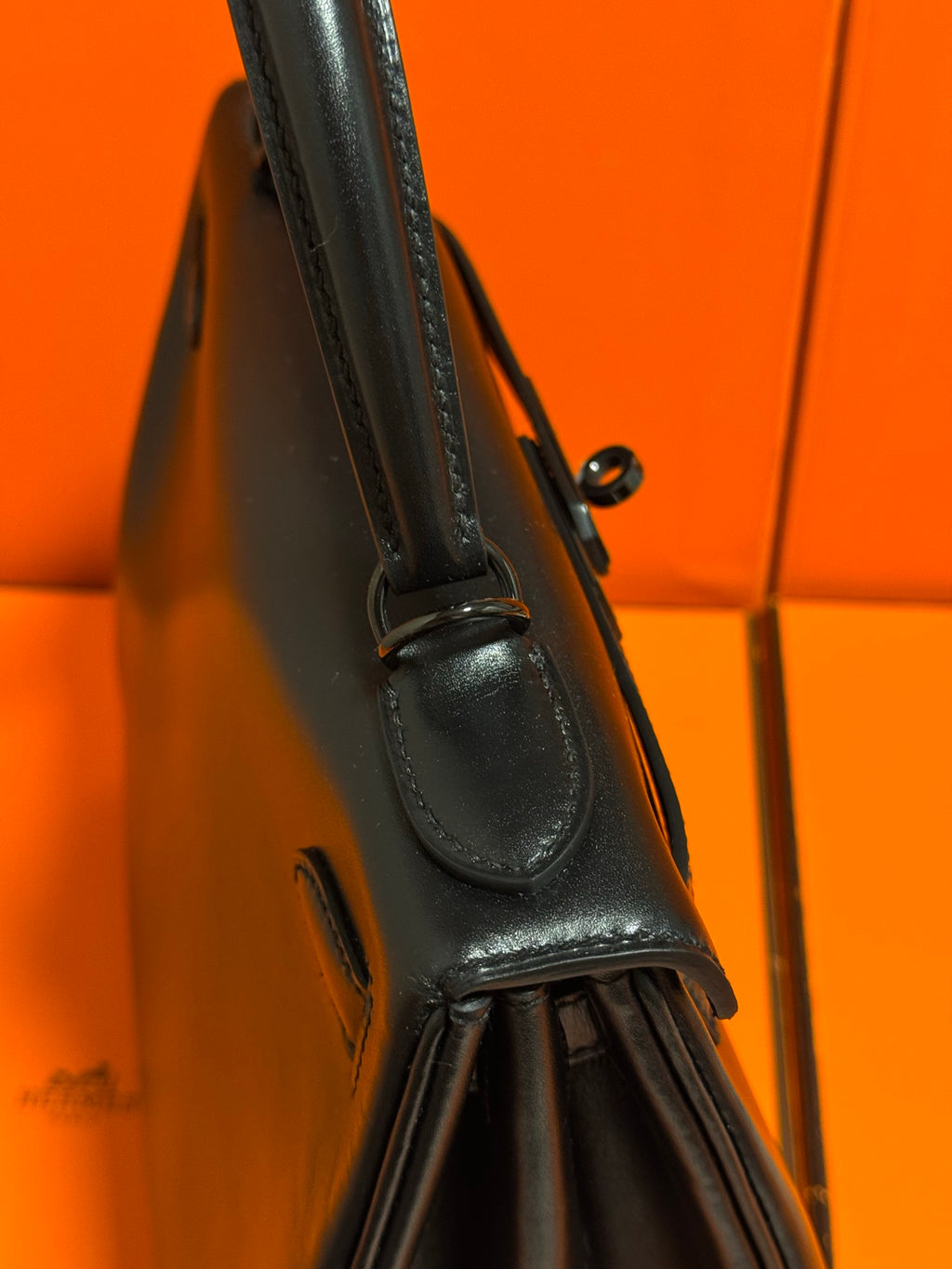 Kelly 28 Box Leather