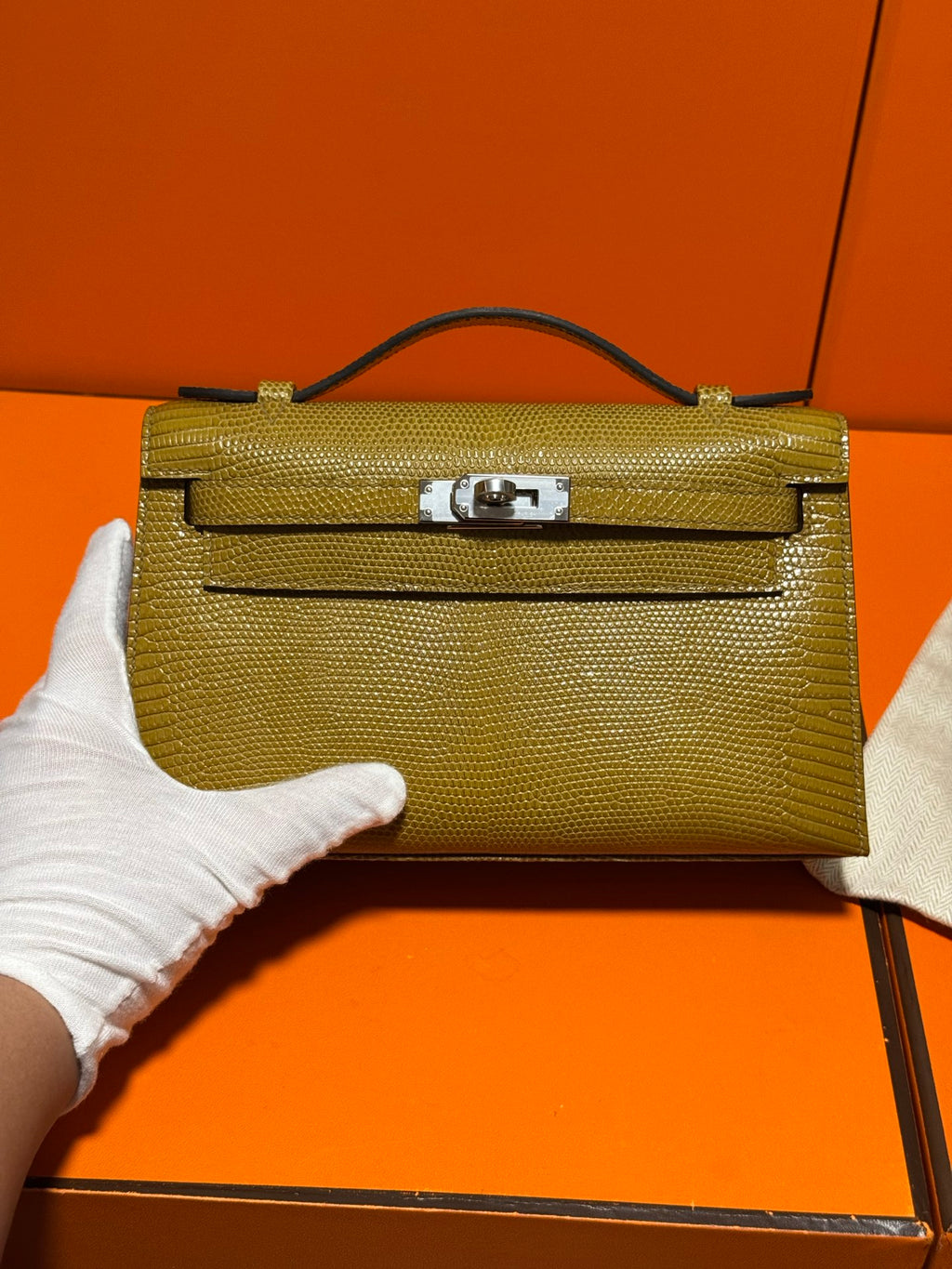 Kelly Pochette
