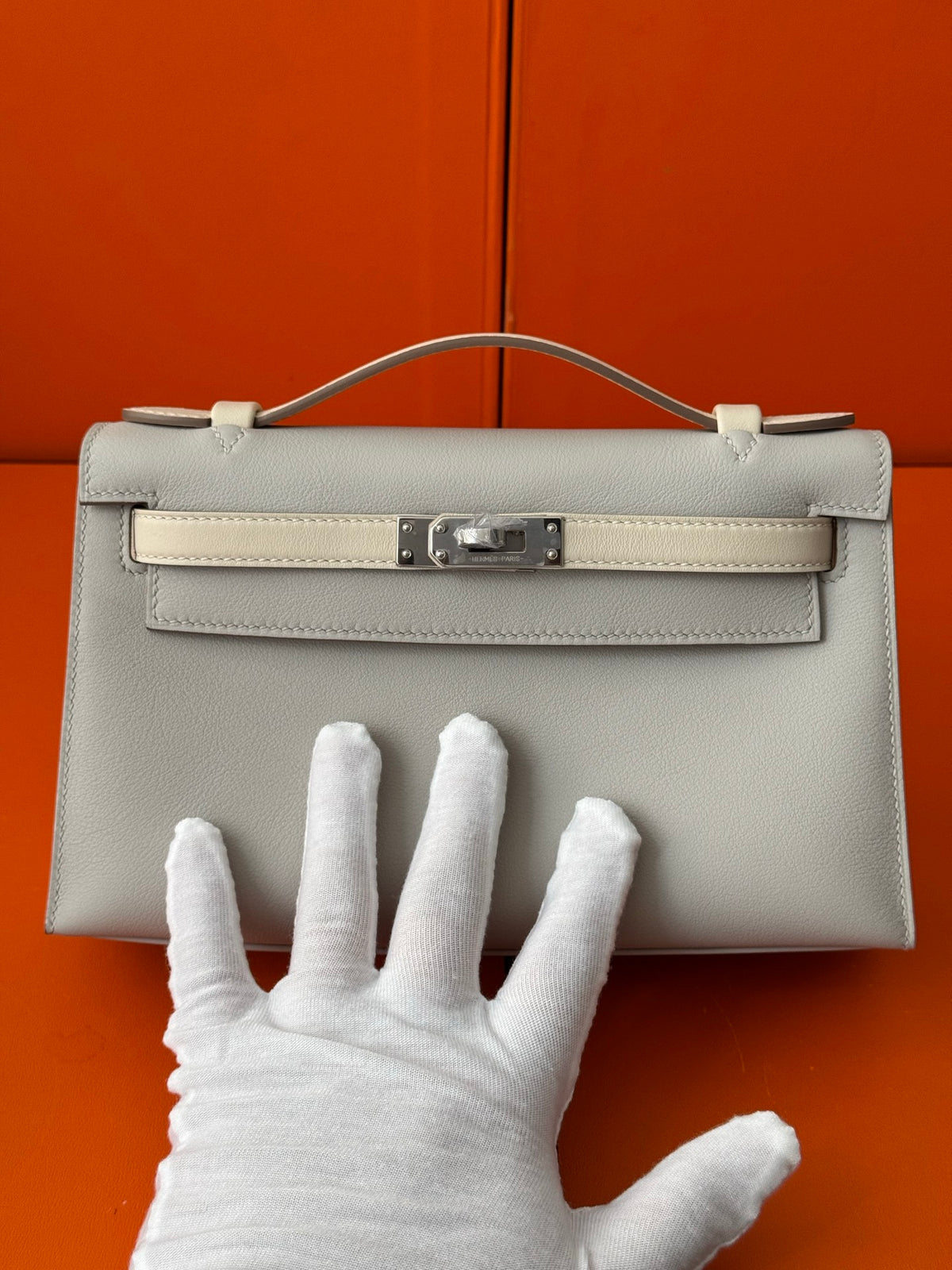 Kelly Pochette
