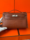 Kelly Pochette